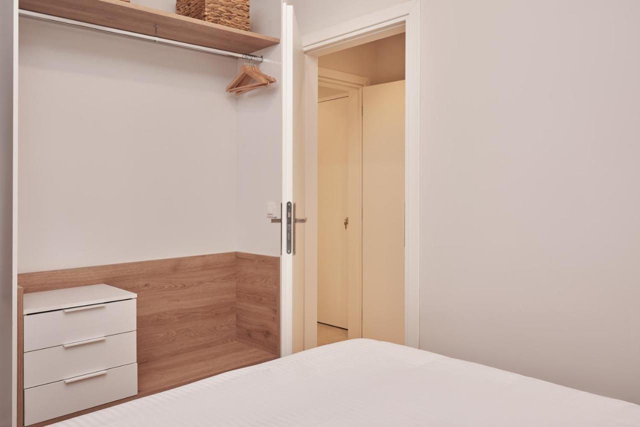 Urban Heights 3Bd Apt, Next To Hilton เอเธนส์ ภายนอก รูปภาพ